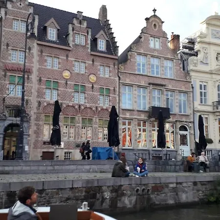 De Polder Nyaraló *